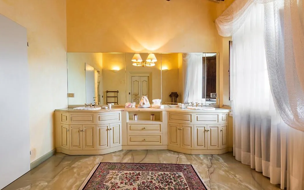 Villa Poggio Bartoli Vicchio 0*,