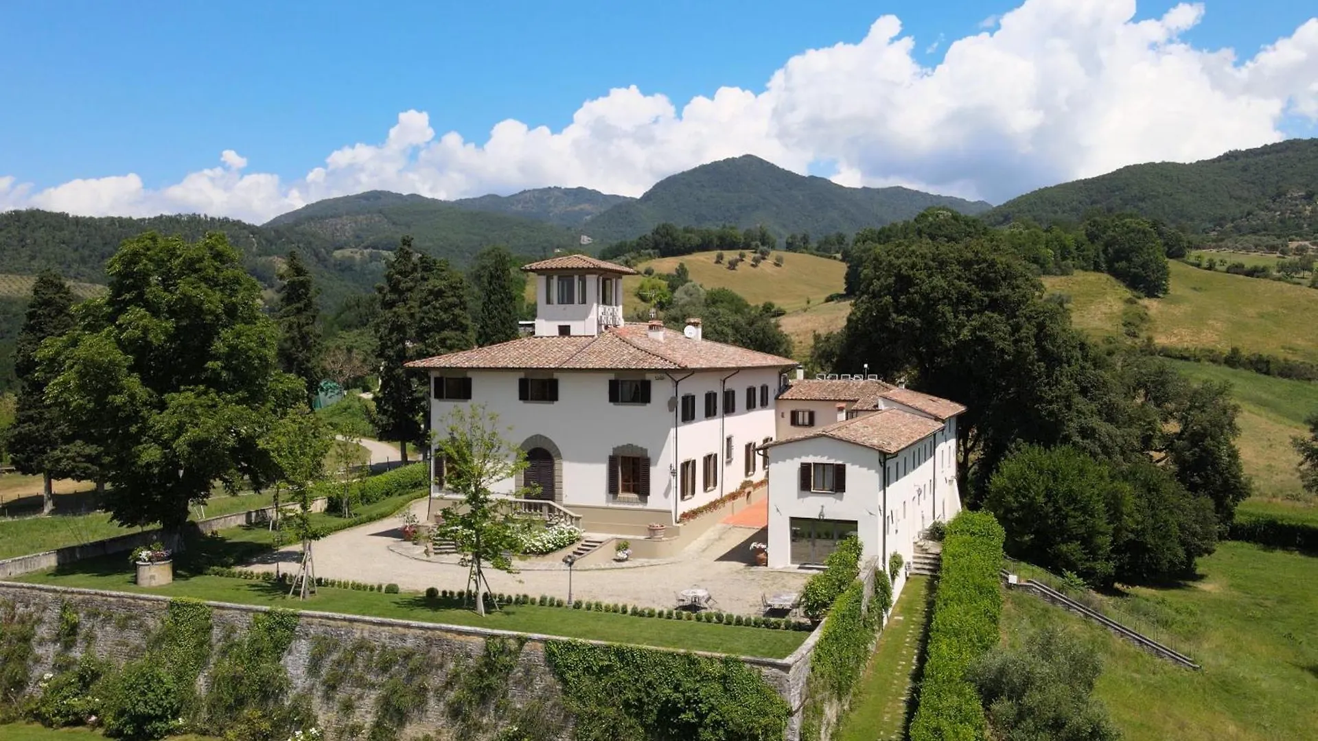Villa Poggio Bartoli Vicchio 0*,  Italy